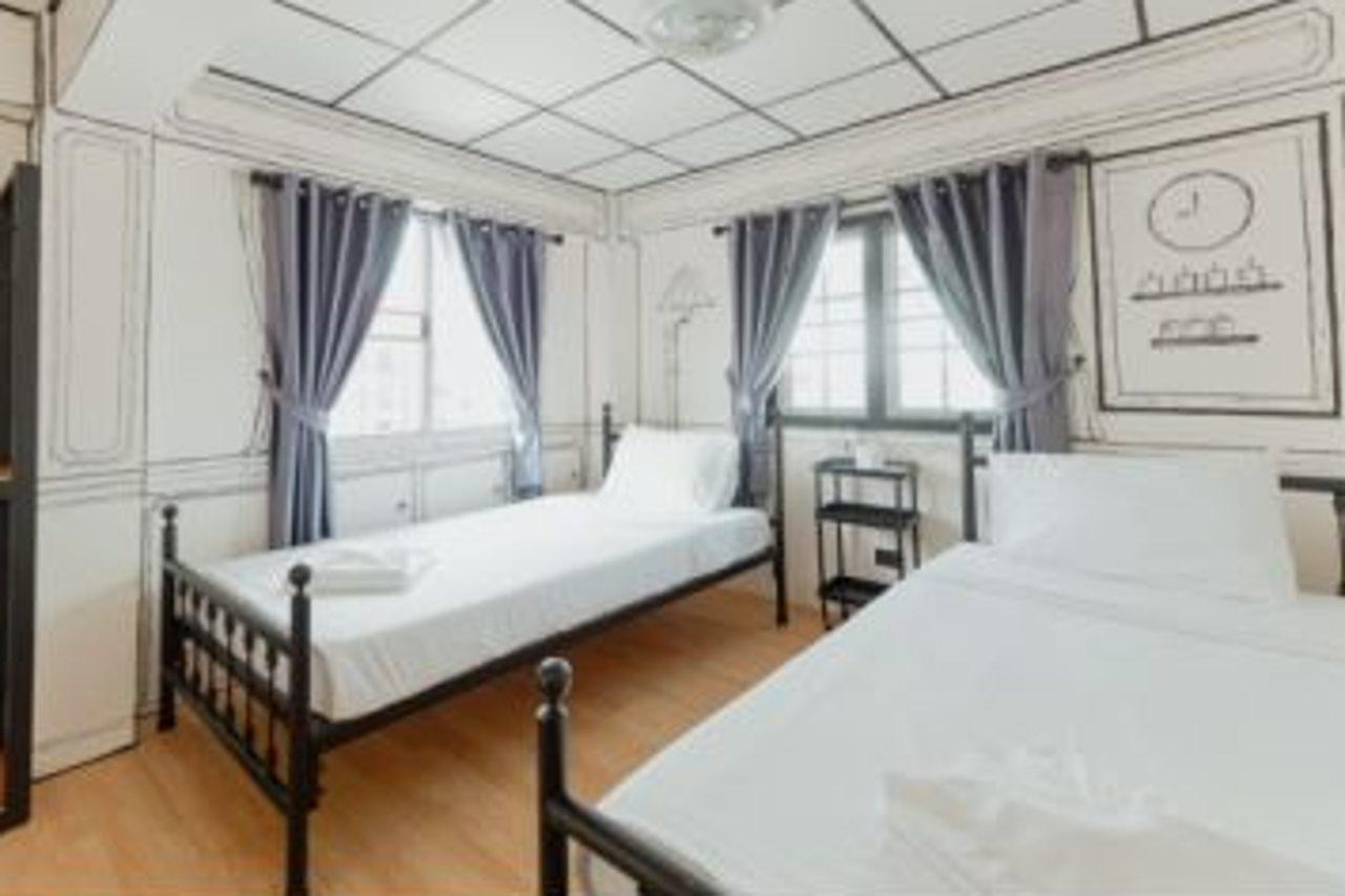 Roomquest Chiang Mai Tha Phae Екстериор снимка